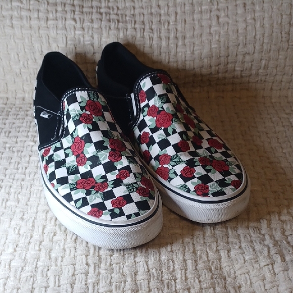 Custom Rose Checkered Womens Vans - Picture 1 of 8